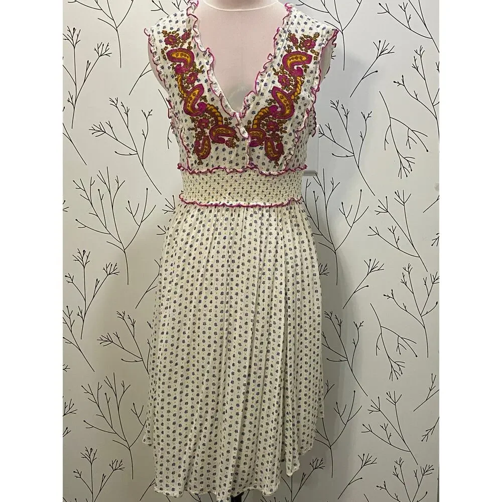 LILKA by ANTHROPOLOGIE Maggie Embroidered Paisley Vneck Dress MEDIUM Flowy Boho - Picture 3 of 7